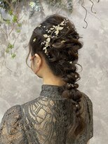 スリー(THREE)&nbsp;ヘアセット