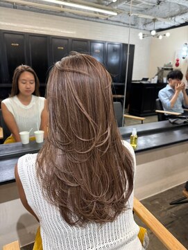 スティーロ 渋谷(Steelo) steelo ザクザクレイヤーカット×ハイライトカラー