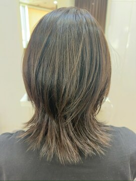 ムーア(MUA) 伸ばしかけ☆ウルフレイヤー