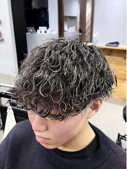 エヌ(N)の写真/【メンズカット￥3500/カットパーマ￥7000】柏駅から徒歩5分◎学生～社会人まで、幅広い世代の方に大好評！