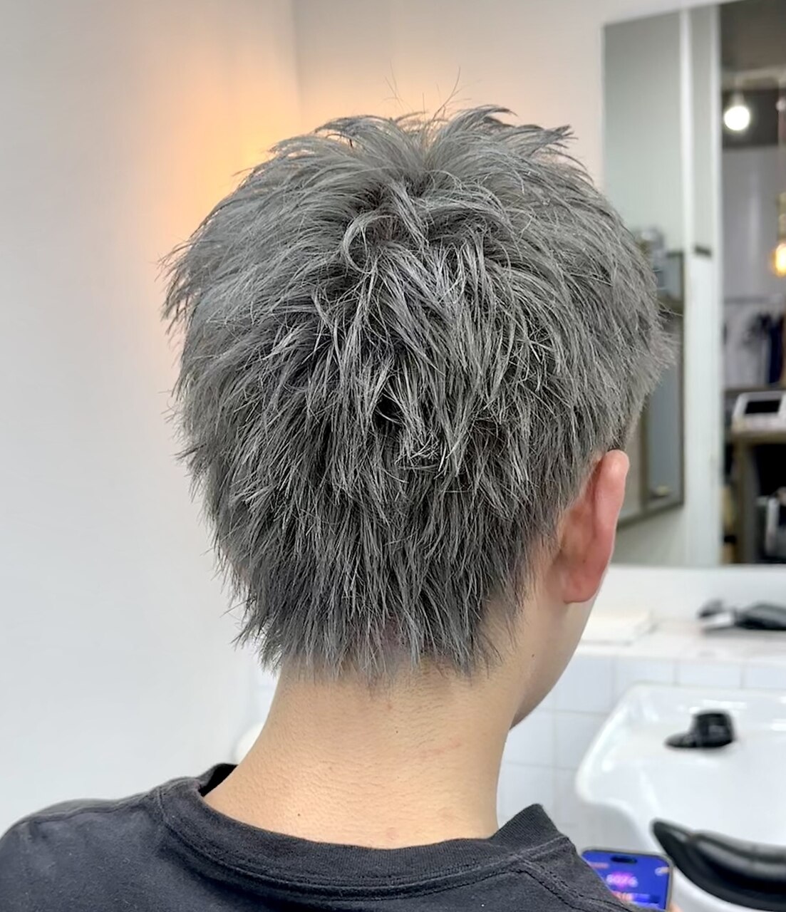 スパイキーショート×アッシュグレーカラー：L262842722｜ワンシザース