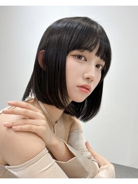 ロンドリメゾン 原宿(Lond re Maison.) オリーブグレー/ボブ/顔周り/小顔/レイヤー/髪質改善/縮毛矯正