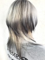 マイレ(maile) #ロングウルフ #エンドカラー