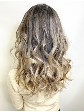 トリニティ(trinity) ハイライトカラー！バレイヤーミルクティーベージュグレージュ