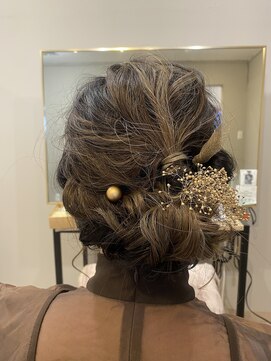 エルモ(ELMO) ヘアアレンジ