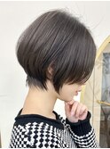 理想の横顔美人ショート