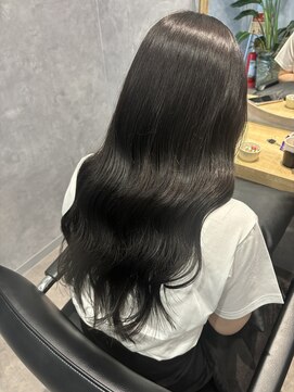 エレノア 越谷(Eleanor) 艶々ロング【RIE】