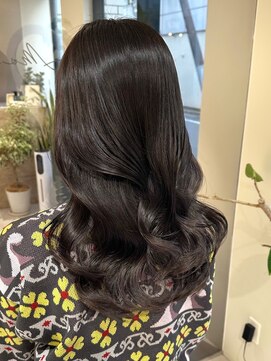 ミズチャーム(Ms.CHARM) 艶グレージュ/韓国ヘア/レイヤー/縮毛矯正/レイヤーカット