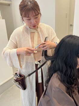 ポフ(pof)の写真/【豊田市】スタイリスト歴13年*女性専用のプライベート空間で髪も心も癒されるプライベートサロン◎