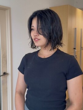 ロマリア 渋谷 渋谷宮益坂(Lomalia) 乾かすだけでキマる髪/ウェーブパーマナチュラルボブ