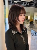 シティ オモテサンドウ(CITY omotesando)&nbsp;ミディアムレイヤー×顔まわりレイヤー×ダークブラウン