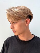 ニコ トウキョウ 渋谷(nico TOKYO) テーパーフェードで海外風センターパートに