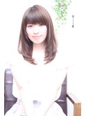 小顔で魅せる☆内巻きレイヤーセミデイ