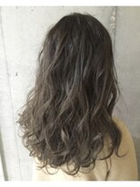 アライブ キチジョウジ(ALIVE Kichijoji)&nbsp;［ALIVE吉祥寺]ダークグレージュハイライトグラデーションカラー