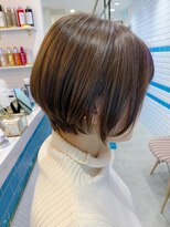 シー バイ ロンド 新宿(Sea by Lond)&nbsp;カーキアッシュのショートボブ♪　新宿