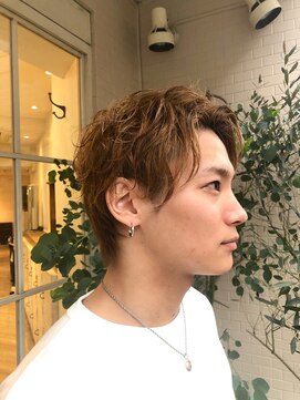 アミュレ(Amule) 刈り上げツーブロスパイラルウェーブ