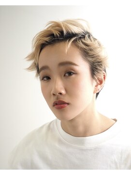 倶楽部ヘアーズ 醍醐本店(HAIR'S) 【ベリーショート】ユニセックスなアップバングショート