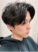 ニュアンスパーマスパイラルパーマ前下がりメンズヘア刈り上げ