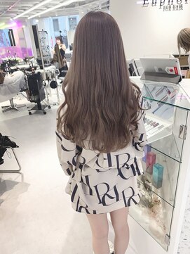 ユーフォリア 渋谷グランデ(Euphoria SHIBUYA GRANDE) 王道モテカラーのミルクティーベージュ♪♪