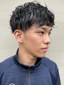 ヘアー アイス ルーチェ(HAIR ICI LUCE) ナチュラルパーマ 刈り上げ 2ブロック 担当 井上