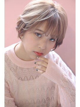 フィガロ ミーナ 東生駒店(FIGARO MINA) ナチュラルショートボブ