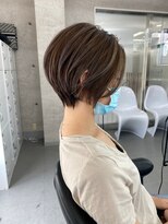 イキ 表参道(iki omotesando)&nbsp;モード/無造作ウェーブ/大人ガーリー[表参道駅]