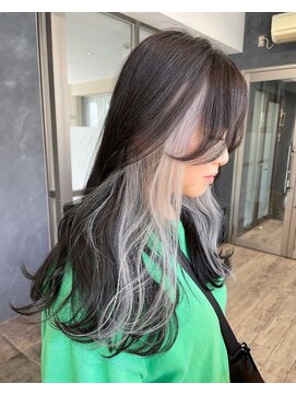 アミ ヘアー ガーデン(ami hair garden) インナーカラー×ロング