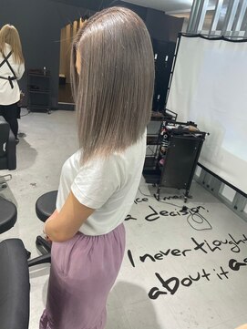 キング 梅田(K!ng) 【梅田】ミルクティーベージュ髪質改善トリートメント艶髪