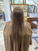 フツーロ 栄(FUTURO) プルエクステ