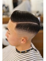 ザチョップショップ キチジョウジ(THE CHOP SHOP KICHIJOJI) フェード スキンフェード サイドパート バーバー バズカット