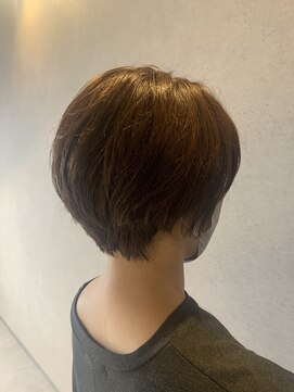 ラソ プエルト(LAZO puerto) くびれショートボブ