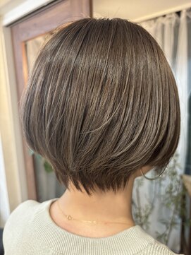 インビテーション(invitation) ラベンダーグレージュ