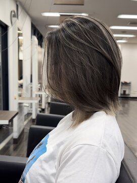 ミーツ 牧港店(mits) ★ボブ×バレイヤージュ★