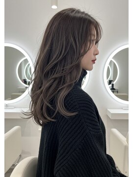 エル 新小岩(elu) 美髪/ワイドバング/レイヤーカット/くすみベージュ/新小岩駅