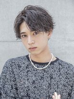 小久保styleフェザーパーマフェザーショートグレーエンドカラー