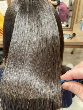 ユーリカ リチェルコ 四天王寺前夕陽ケ丘店 髪質改善カラー