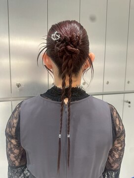 アールプラス 新宿(ar+) 【新宿駅/新宿三丁目/ヘアセット/ar +/アールプラスヘアサロン】