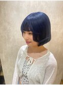 ブルー
