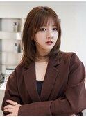顔周りレイヤーカットくびれヘアミルクティーベージュカラー韓国