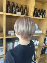 アウラヘアーサロン(aura hair salon) ベージュ