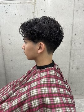 ザスーツブラザーズ(THE SUITS BROTHERS) MEN'SHAIRゆるスパイラルパーマ×フェード