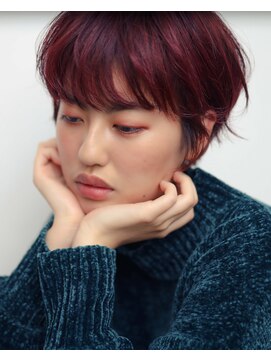 ニコヘアー(niko hair) 濃厚ベリーピンクのショート▼LINEID@vey3047y