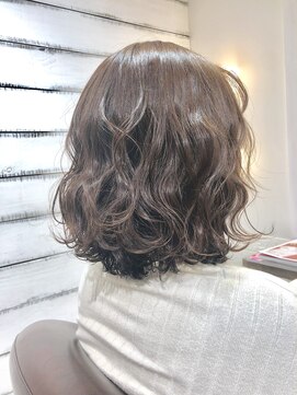 ラウレアヘアー(Laule'a hair) 外ハネ波ウェーブBOb