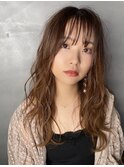 顔まわり小顔カット薄めバングハイライトベージュカラー