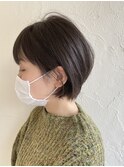 耳かけショートボブ
