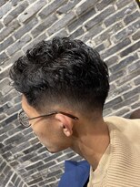 ミリオンバックス 御徒町店(Million Backs)&nbsp;外国人風/リバースパーマ/スキンフェード<理容室>[メンズ/御徒町