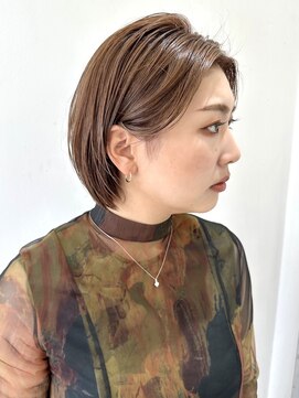 フォーク FOLK 【FOLK】透明感ペールベージュ☆似合わせ耳かけショートボブ♪