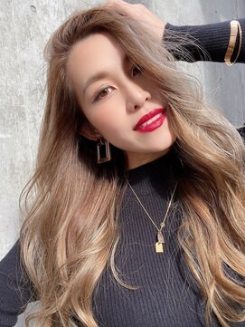 リリー(Re.ly) フォト