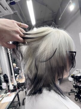 セレーネヘアーレイズ 梅田店(Selene hair Raise) white×Black