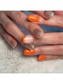 キッカ(kicca) 美フォルムにオレンジが映えます!